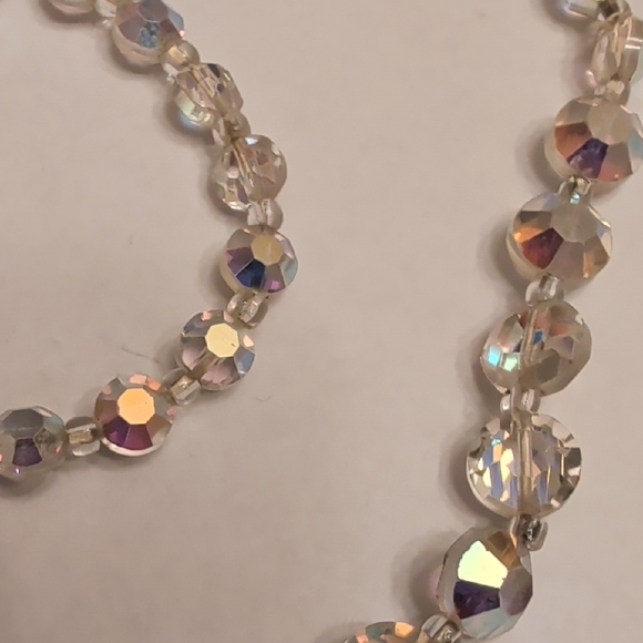Vintage Aurora Borealis Necklace - Picture 4 of 9